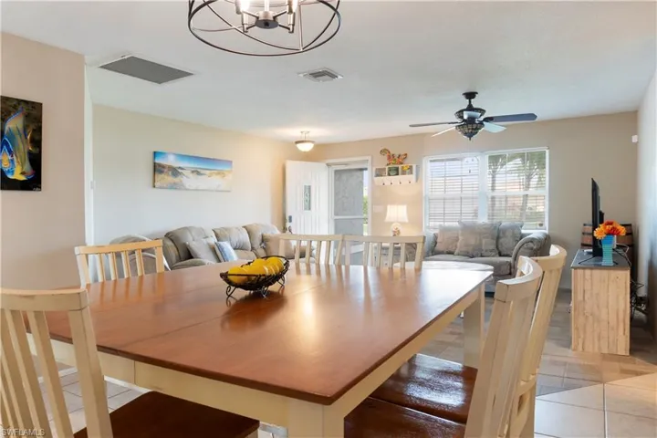 1906 Se 26th St, Cape Coral, Florida 33904