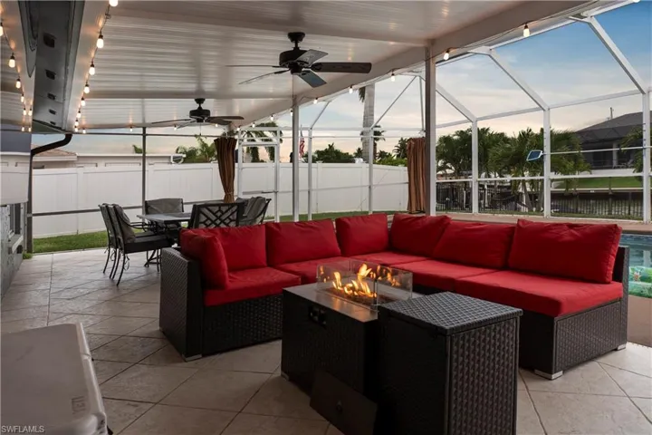 1906 Se 26th St, Cape Coral, Florida 33904
