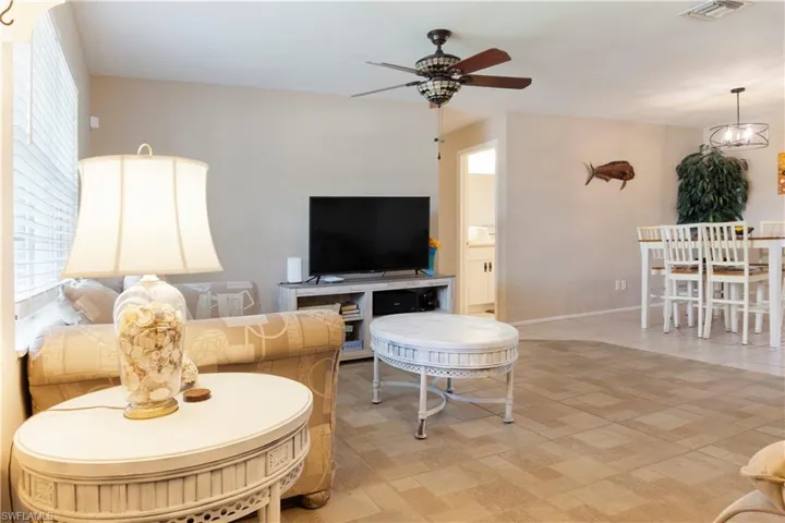 1906 Se 26th St, Cape Coral, Florida 33904