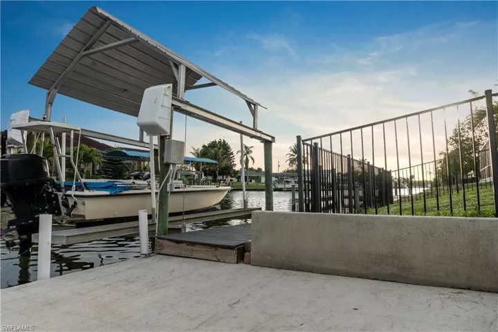 1906 Se 26th St, Cape Coral, Florida 33904