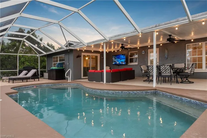 1906 Se 26th St, Cape Coral, Florida 33904