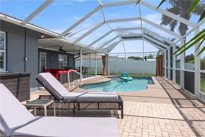 1906 Se 26th St, Cape Coral, Florida 33904