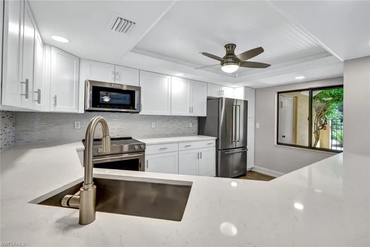 Open Kitchen