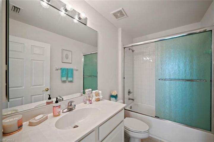 9720  Heatherstone River  CT, Estero, FL 33928