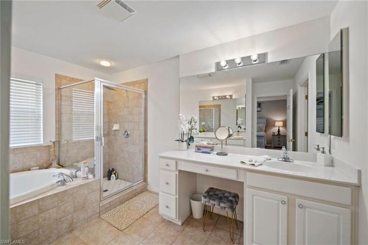 9720  Heatherstone River  CT, Estero, FL 33928