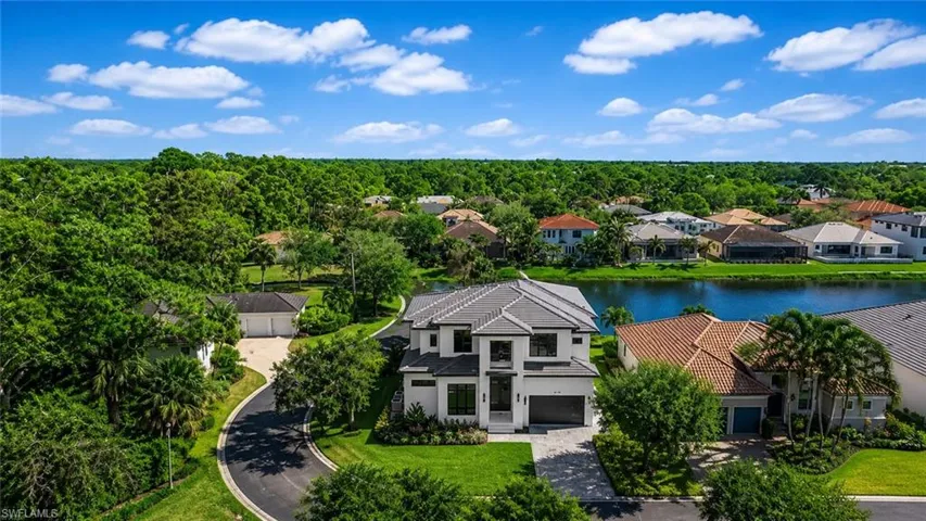 27148 Serrano Way, Bonita Springs, Florida 34135