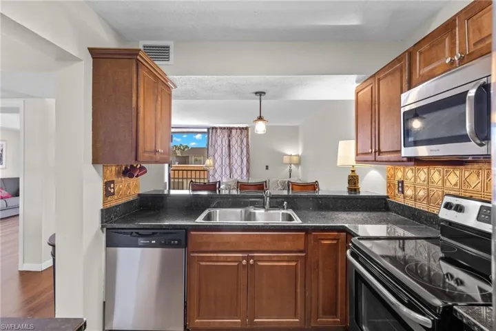 3460 N Key  DR, North Fort Myers, FL 33903