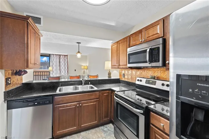 3460 N Key  DR, North Fort Myers, FL 33903