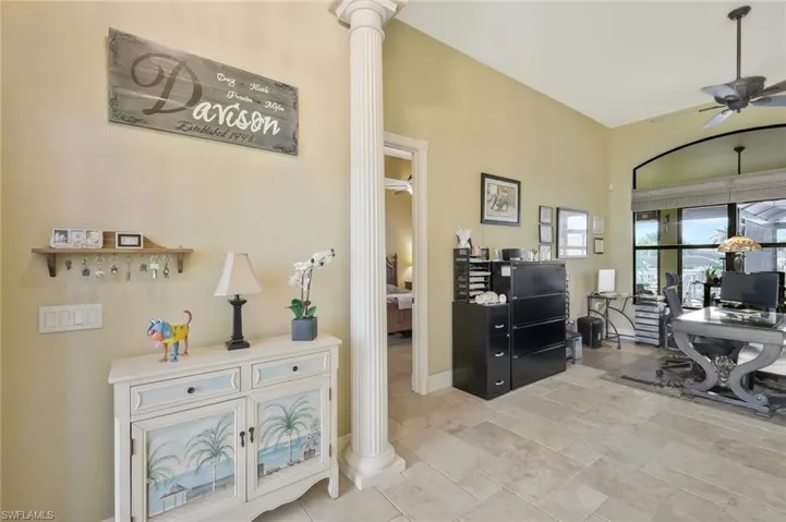 2724 Gleason Pkwy, Cape Coral, Florida 33914