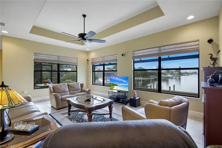 2724 Gleason Pkwy, Cape Coral, Florida 33914