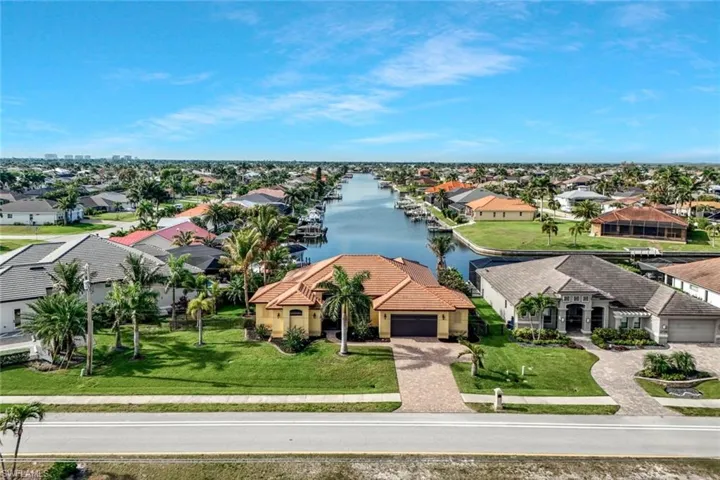 2724 Gleason Pkwy, Cape Coral, Florida 33914