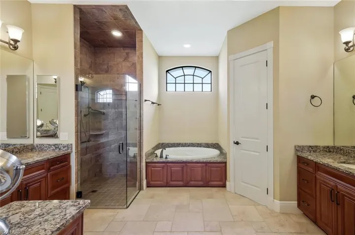 2724 Gleason Pkwy, Cape Coral, Florida 33914