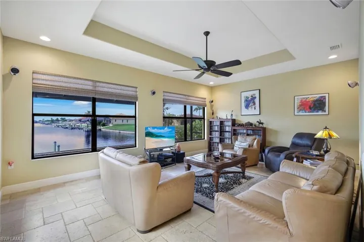 2724 Gleason Pkwy, Cape Coral, Florida 33914