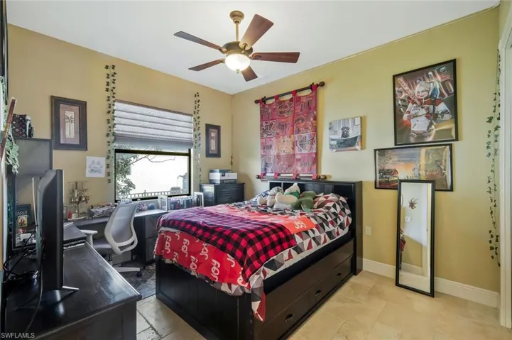 2724 Gleason Pkwy, Cape Coral, Florida 33914