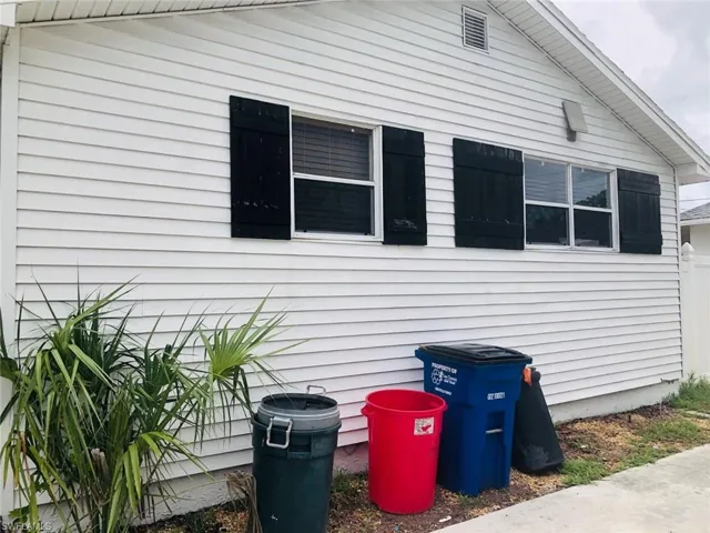 View of side of property