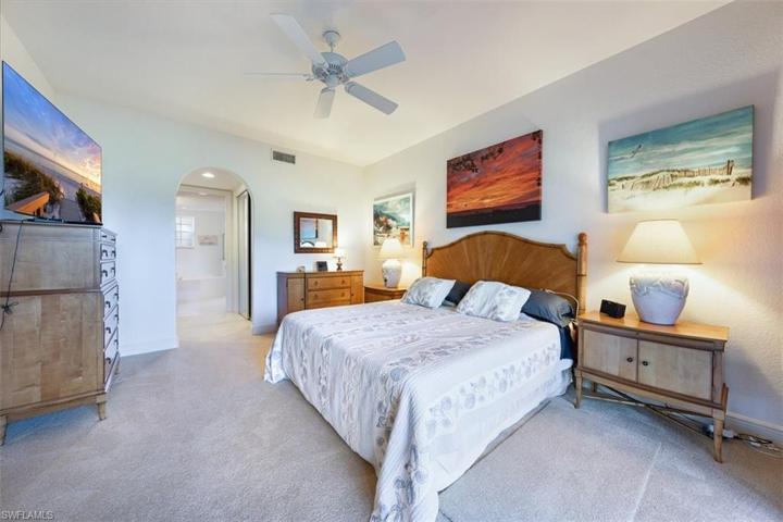 758 Regency Reserve CIR # 2102, NAPLES FL 34119