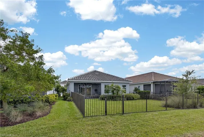 4653 Centaurus Cir, Naples, Florida 34120