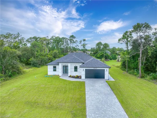 2504  23rd W ST, Lehigh Acres, FL 33971