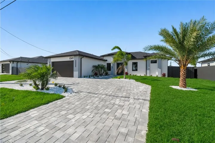 1049 Embers Pkwy W, Cape Coral, Florida 33993