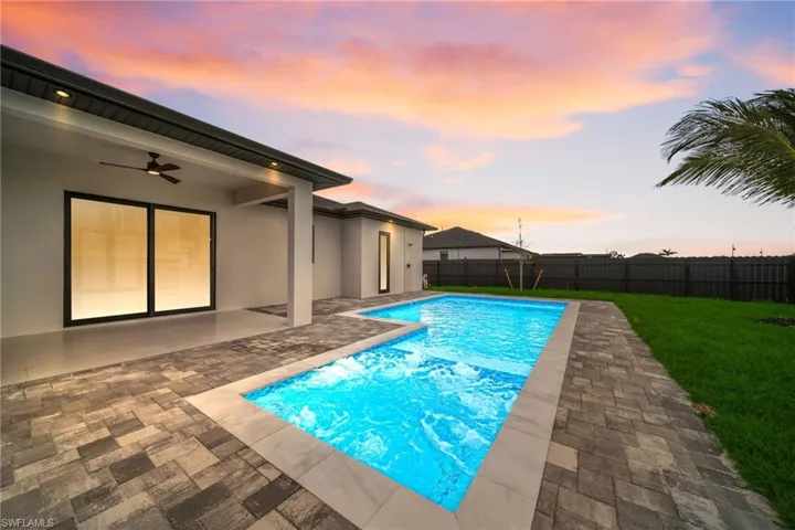 1049  Embers W PKWY, Cape Coral, FL 33993
