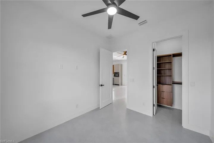 1049 Embers Pkwy W, Cape Coral, Florida 33993