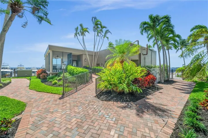1920 Virginia Ave 1001, Fort Myers, Florida 33901