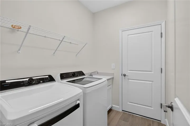 10625 Timber Creek Dr, Fort Myers, Florida 33913