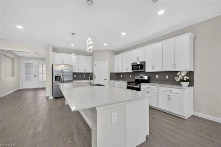 10625 Timber Creek Dr, Fort Myers, Florida 33913