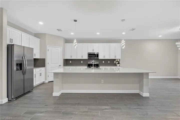 10625 Timber Creek Dr, Fort Myers, Florida 33913
