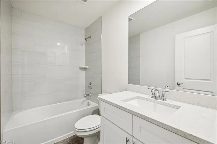 1820 NW 1st  PL, Cape Coral, FL 33993
