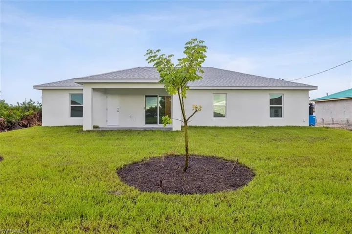 1820 NW 1st  PL, Cape Coral, FL 33993