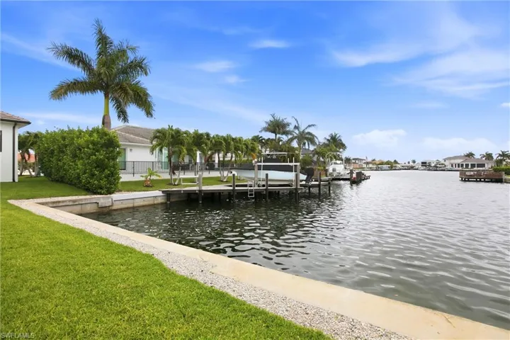 211 Landmark St, Marco Island, Florida 34145