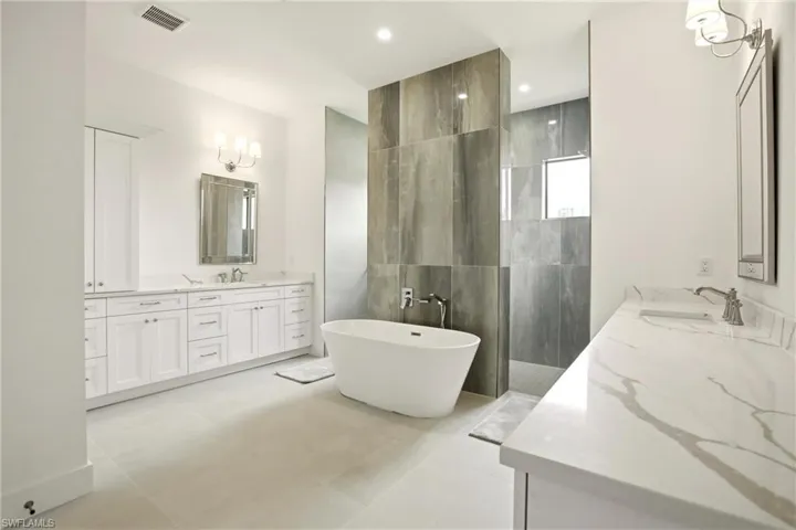 211 Landmark St, Marco Island, Florida 34145
