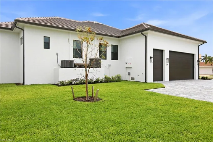 211 Landmark St, Marco Island, Florida 34145