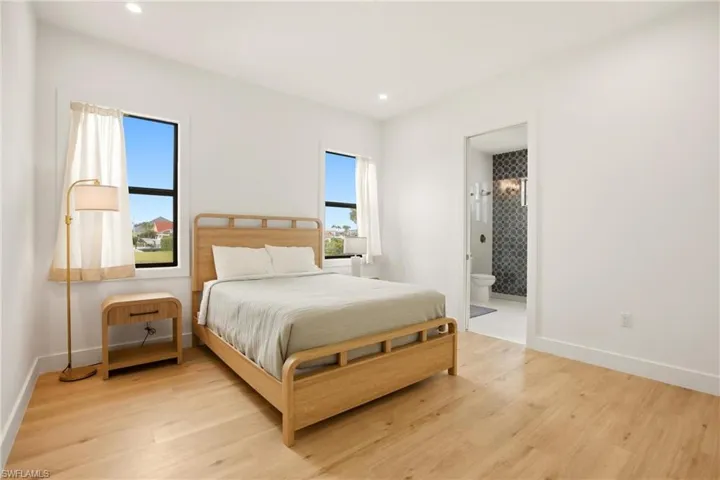 211 Landmark St, Marco Island, Florida 34145