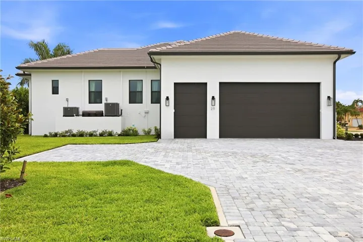 211 Landmark St, Marco Island, Florida 34145