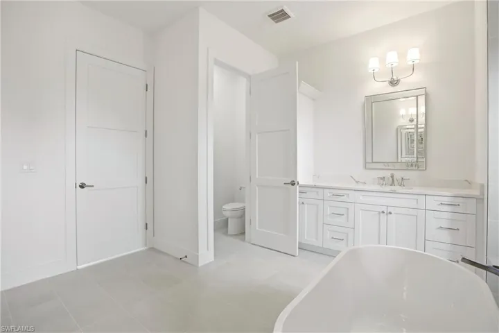 211 Landmark St, Marco Island, Florida 34145