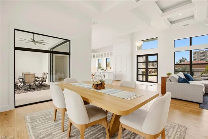 211 Landmark St, Marco Island, Florida 34145