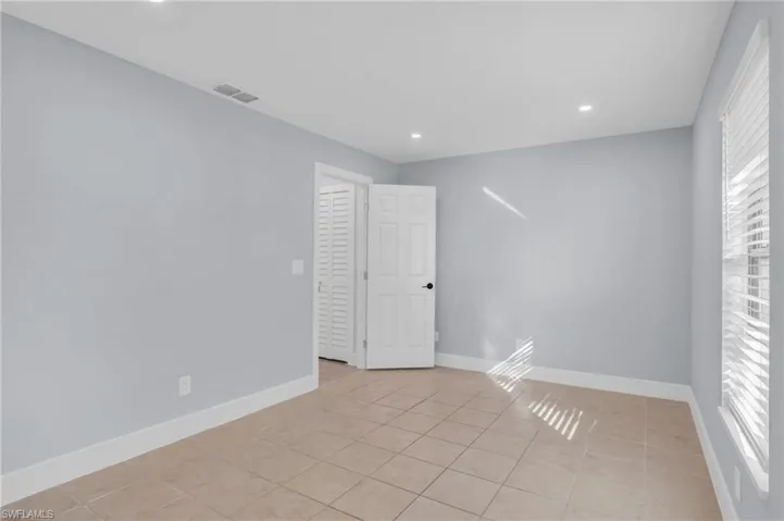 5111 SW Courtyards  CT, Cape Coral, FL 33914