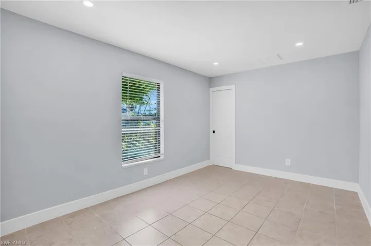 5111 SW Courtyards  CT, Cape Coral, FL 33914