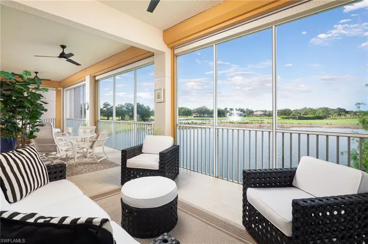 580  Avellino Isles  CIR, Naples, FL 34119
