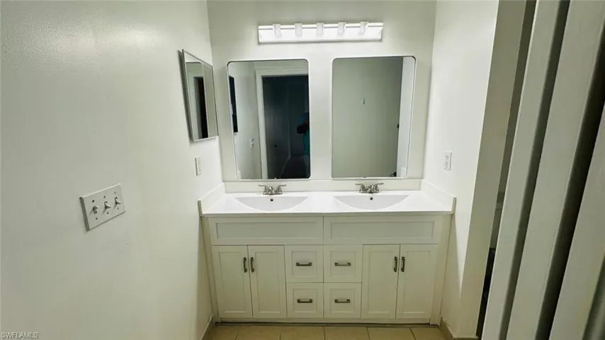 8484 Bernwood Cove Loop 1301, Fort Myers, Florida 33966