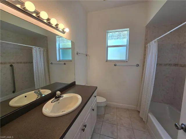123 Nw 14th Ave, Cape Coral, Florida 33993