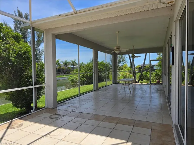 Large Covered Lanai