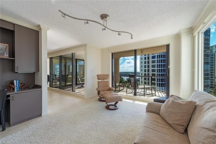 4251  Gulf Shore N BLVD, Naples, FL 34103