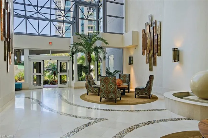 4251  Gulf Shore N BLVD, Naples, FL 34103
