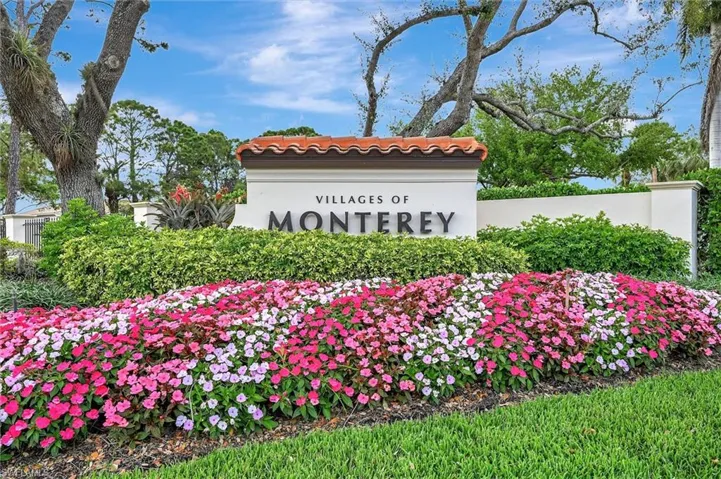 Entrance to Villages of Monterey