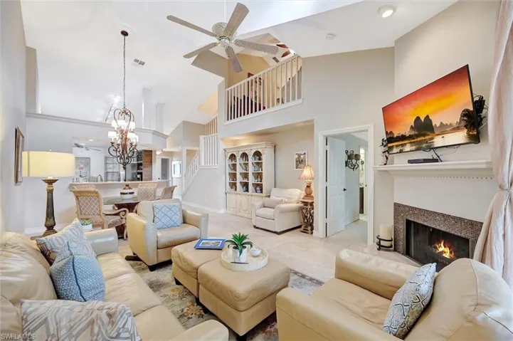1744  San Bernadino  WAY, Naples, FL 34109
