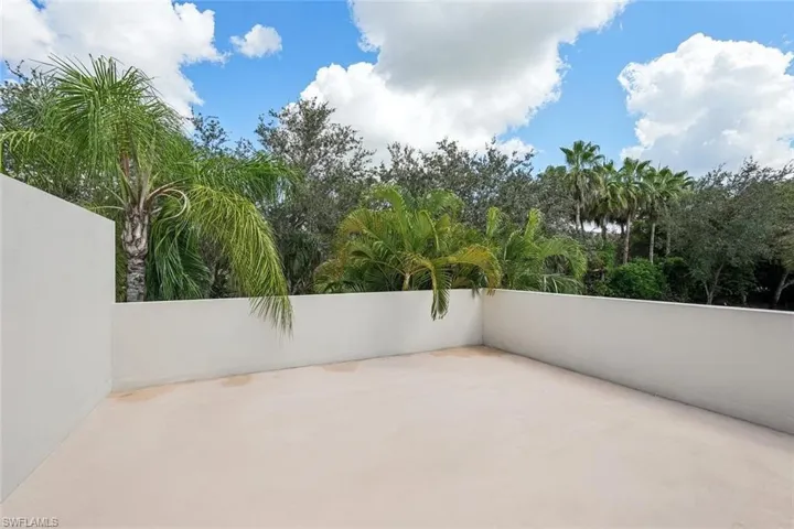4337 Covey Cir 9c, Naples, Florida 34109