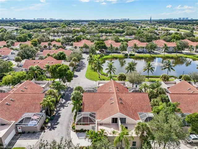 4337 Covey Cir 9c, Naples, Florida 34109